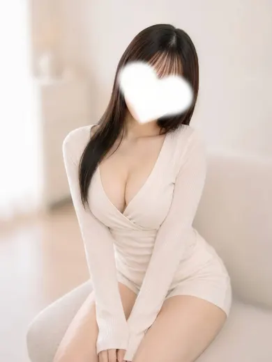 水瀬 かれん(LOEWEL)の公式プロフィール写真