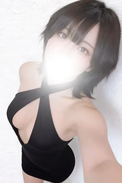 瑠愛(ALAZOR)の公式プロフィール写真