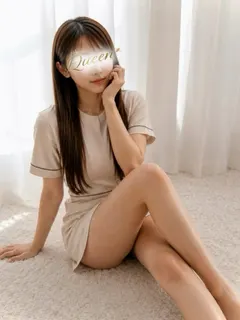 りり QUEEN