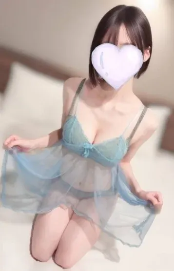 早瀬ひとみ(First Class)の公式プロフィール写真