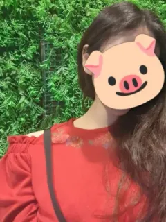 新藤ちひろ