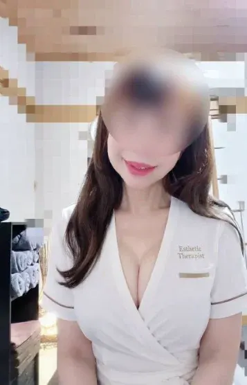 紫かおり(らんぷグループ北千住店)の公式プロフィール写真