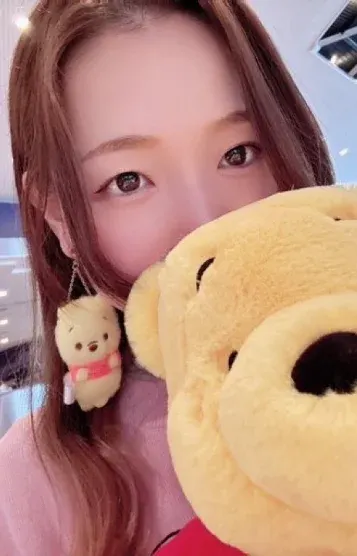 石井りず(ブクロ)の公式プロフィール写真