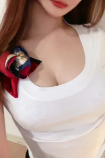 山本りこ(CREA)の公式プロフィール写真