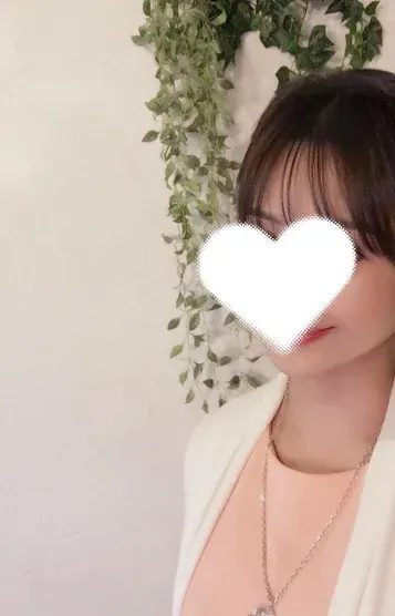 加藤 まなみ(EMUe)の公式プロフィール写真