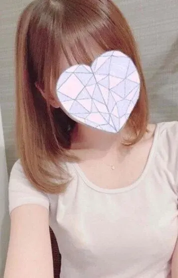 蒼井ひなの(SENZSPA)の公式プロフィール写真