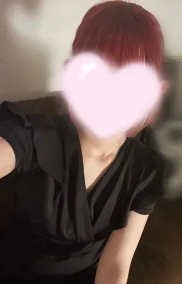 浅賀(Private Salon first LUSH)の公式プロフィール写真