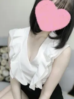 綾瀬くるみ