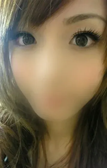 安藤 伊織(honey trap 仙台店)の公式プロフィール写真