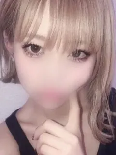 栗山 ウタ