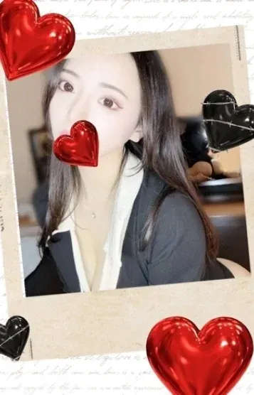 月見桃菜(Queen’s Collection)の公式プロフィール写真