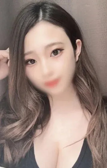 井上すず(ACRO-アクロ-)の公式プロフィール写真