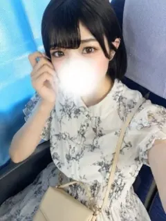 白川なこ