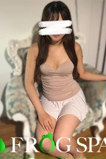 青木えな(FROG SPA)の公式プロフィール写真