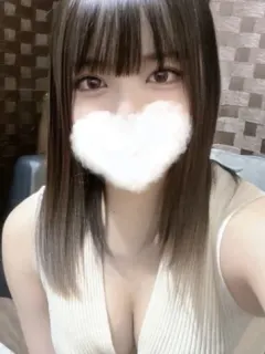 桜木ひな