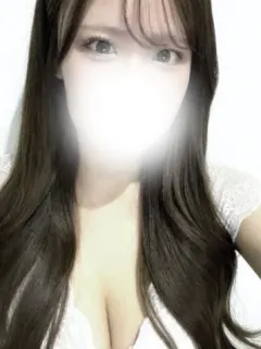 結城ももか