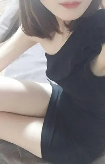 篠塚 しょうこ(REFRE LISE)の公式プロフィール写真