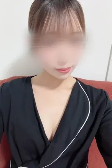 白川 ゆな(7Dream Este)の公式プロフィール写真