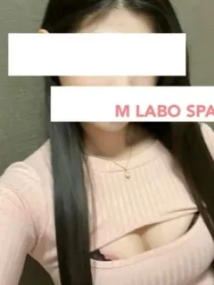 西内みみ