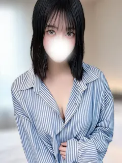 天海こはく