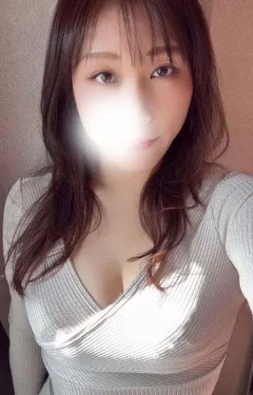 愛原めぐみ(らんぷグループ府中店)の公式プロフィール写真
