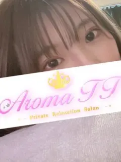 小川ひな