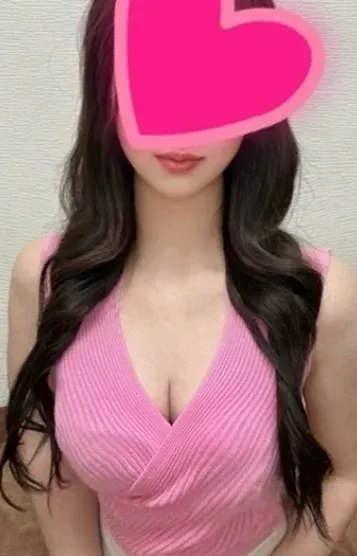 秋元(C.r.e.a.m)の公式プロフィール写真