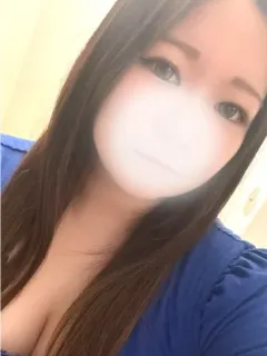 栗山えみ