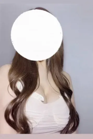 茜みなみ(プラチナム東京)の公式プロフィール写真