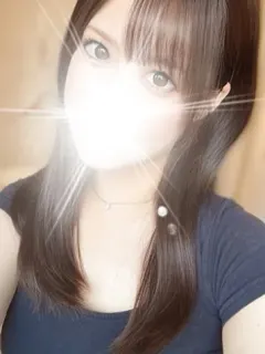 水川あすか