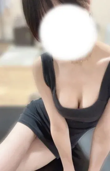 しおり(SWEET~berta~)の公式プロフィール写真