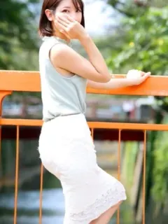柚木まな