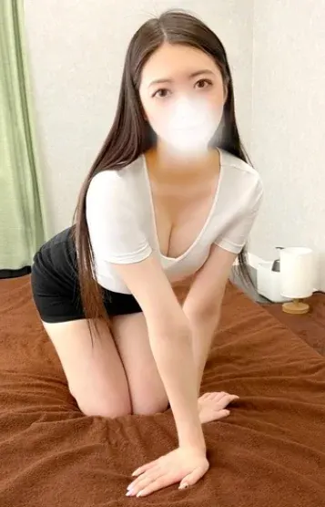 村瀬かな(AQUAアクアプレミアム)の公式プロフィール写真