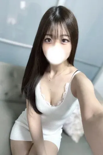 なな(D.I.A)の公式プロフィール写真