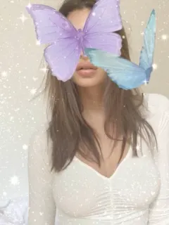 白咲ゆりあ