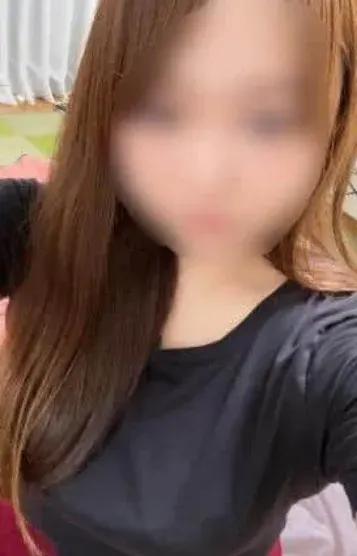 里中じゅり(らんぷグループ町田店)の公式プロフィール写真