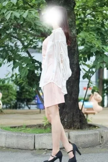 花輪れい(GrandAroma東京)の公式プロフィール写真