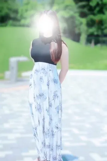 高橋りり(GrandAroma東京)の公式プロフィール写真