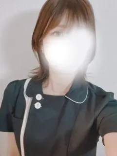 結衣 ・G