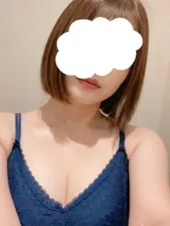 桃瀬ここ