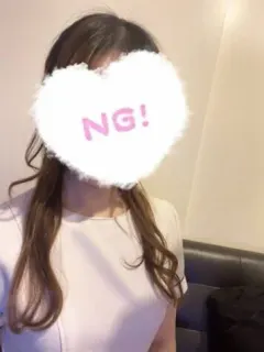 如月 紅亜