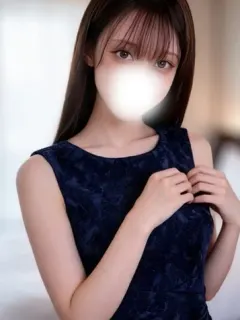 凪沢せな