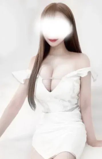 水谷カレン 元AV(Aroma club 響)の公式プロフィール写真