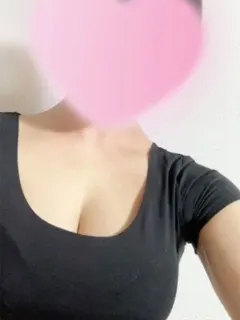 小松せりな
