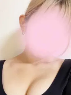 高梨ゆい