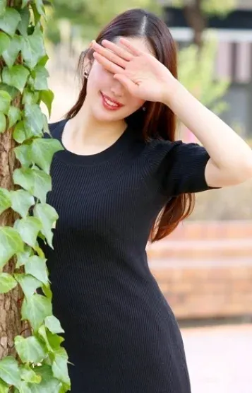 藤沢ひな(AQUAアクア恵比寿)の公式プロフィール写真