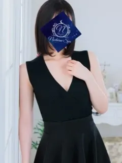 みいな