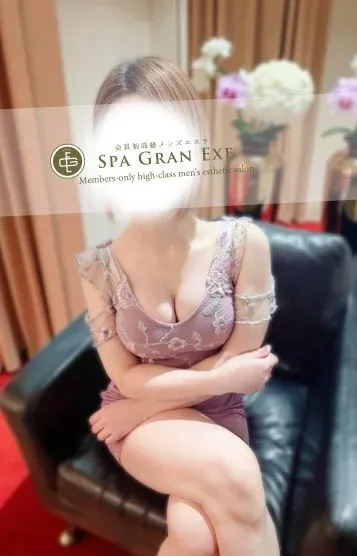 新田みな(スパ グランエグゼ)の公式プロフィール写真