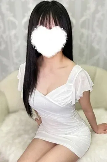 えな(LUXY)の公式プロフィール写真