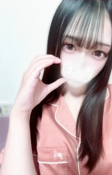 白咲 りいな(秘密の扉)の公式プロフィール写真